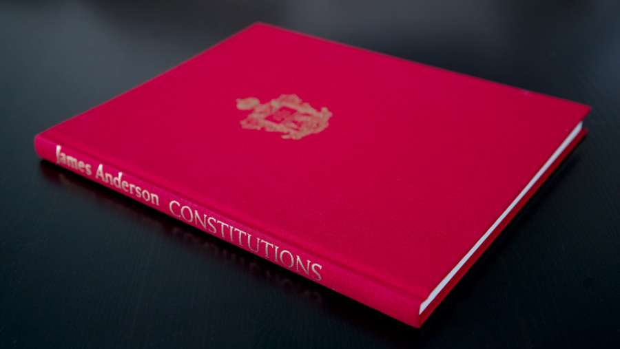 Andersons "Constitutions" utgitt i forbindelse med Landslogens 125-års jubileum